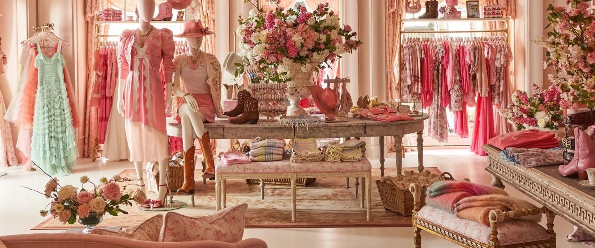 The Ultimate Guide to Custom Clothing Boutiques in Houston, TX